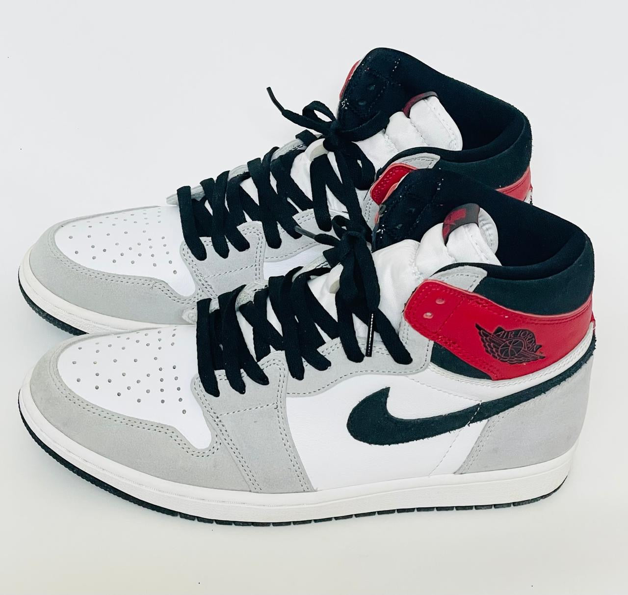 AJ1 Smoke Grey