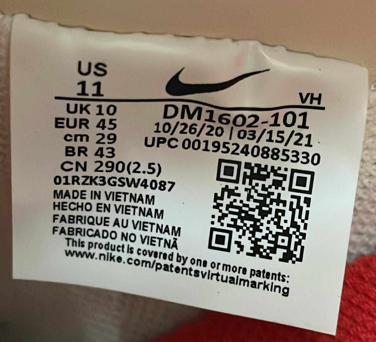 OFF-WHITE LOT 45/50