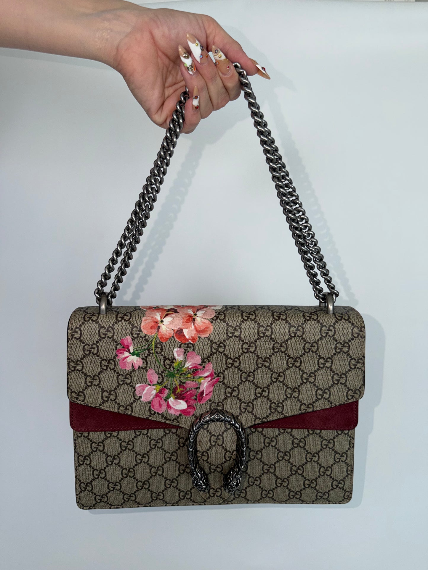 Gucci Dionysus GG Blooms Medium Shoulder Bag – GG Supreme Canvas & Burgundy Suede